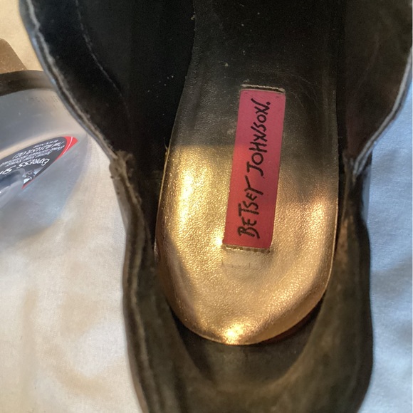 Betsy Johnson Booties - Picture 2 of 4